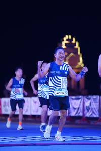 BIB: 
                            <button type="button" onclick="openModal(24108217)" class="btn btn-primary btn-sm float-right btn-popup" data-toggle="modal" data-target=".modal-high-quality">
                        <i class="fas fa-shopping-cart"></i> Add to Cart
                    </button>
                                            <button type="button" onclick="isThisMe(24108217, true)" class="btn btn-success btn-sm float-right btn-popup btn-isme hidden" data-toggle="tooltip" data-placement="bottom" title="นี่คือรูปของคุณใช่ไหม คลิกที่นี่เพื่อเอาเข้าอัลบั้ม">
                        <i class="fas fa-plus"></i> Add to album
                    </button>
                    <button type="button" onclick="isThisMe(24108217, false)" class="btn btn-warning btn-sm float-right btn-popup btn-isnotme hidden">
                        <i class="fas fa-ban"></i> Remove from album
                    </button>